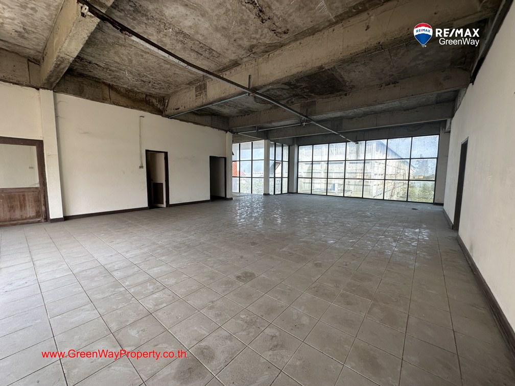 ขายที่ดิน-42-3-35-ไร่-พร้อมโรงงานและอาคารสำนักงาน-ริมถนนสุขุมวิท-หน้านิคมอุตสาหกรรมบางปู