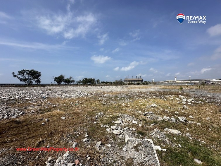 ขายที่ดิน-42-3-35-ไร่-พร้อมโรงงานและอาคารสำนักงาน-ริมถนนสุขุมวิท-หน้านิคมอุตสาหกรรมบางปู