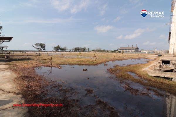 ขายที่ดิน-42-3-35-ไร่-พร้อมโรงงานและอาคารสำนักงาน-ริมถนนสุขุมวิท-หน้านิคมอุตสาหกรรมบางปู