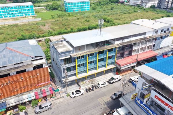 อาคารพาณิชย์-4-คูหา-ทำเลทองตลาดไท-คลองหลวง-อาคาร-4-คูหาติดกัน-ซื้อเป็นคู่ได้-ปรับปรุงแล้ว-พร้อมเข้