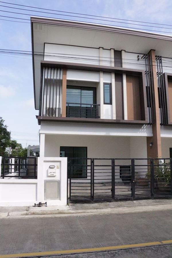 property-for-sale-บ้านฟ้ากรีนเนอรี่-พุทธมณฑล-สาย-5-ทาวน์เฮ้าส์-2-ชั้น