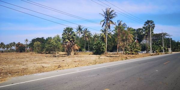 ที่ดินวิวเขาขนาดใหญ่-ใกล้หาดชะอำ-เพชรบุรี-ที่ดินขนาด-103-ไร่