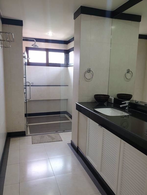 luxury-private-residence-contemporary-style-สุดยอดทำเล-ใจกลางทองหล่อ