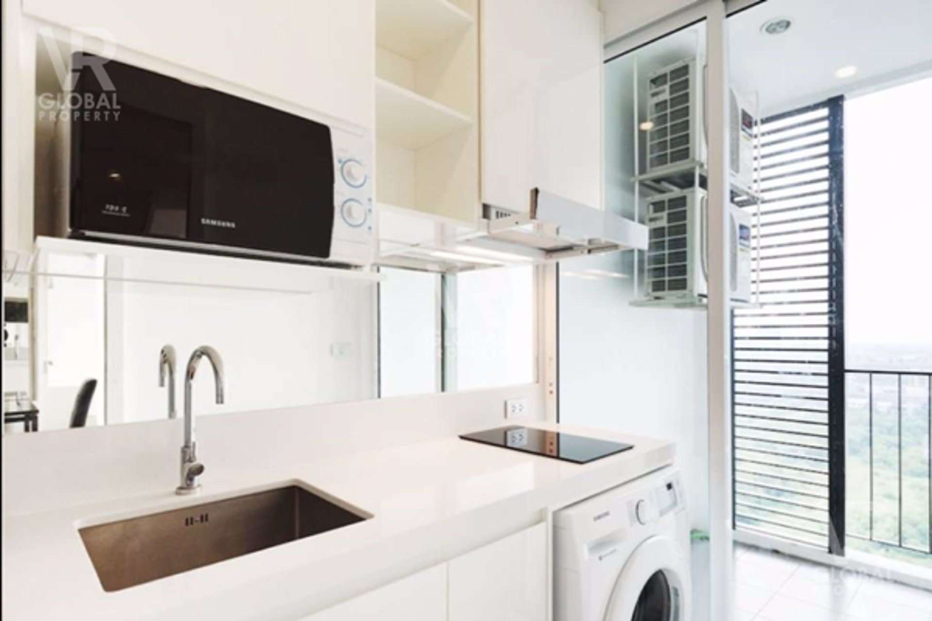 ขายห้องคอนโด-the-sky-sukhumvit-บนชั้น-9-กับห้องขนาด-24-ตรม