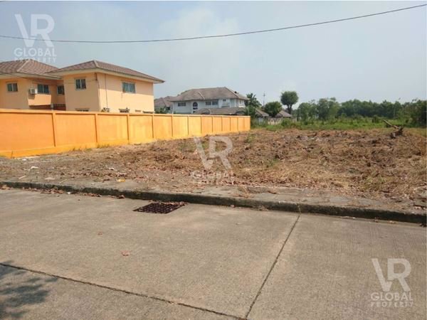 ขายที่ดินรังสิต-ในหมู่บ้านกฤษดานคร-19-ขนาด-397-ตรว-ร่มรื่น