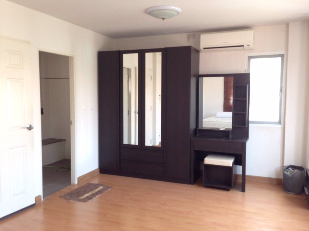 เช่าบ้านเดี่ยว-มชวนชื่น-กรีนพาร์ค-50-ตรว-คู้บอน-รามอินทรา-65-3-นอน-3-น้ำ-3-จอดรถ-พร้อมเฟอร์นิเจอร