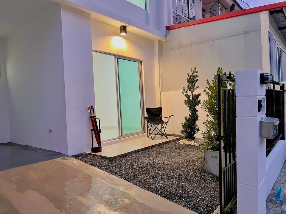 มพฤกษาวิลล์41-1-บางกะดี-ติวานนท์-ผ่อน-7xxx-บาท-ราคา-175-ลบ-น้ำไม่ท่วม-รีโนเวทสวยพร้อมอยู่