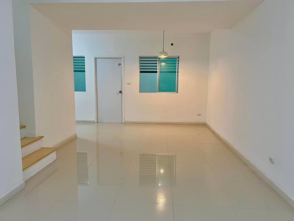 มพฤกษาวิลล์41-1-บางกะดี-ติวานนท์-ผ่อน-7xxx-บาท-ราคา-175-ลบ-น้ำไม่ท่วม-รีโนเวทสวยพร้อมอยู่