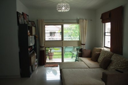 ให้เช่าทาวน์เฮ้าส์-บ้านสวยทำเลดีหลังมุม-หมู่บ้านพฤษาวิลล์17-ซพุทธบูชา36-ถพุทธบูชา-บางมด-ทุ่งครุ