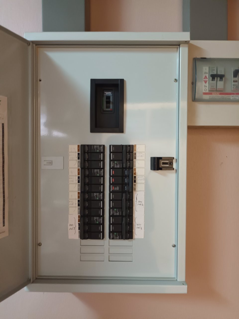 บ้านเดี่ยว-2-ชั้นให้เช่า-ถนนนวมินทร์-ร่มรื่น-สงบ-จอดรถได้-5-คัน