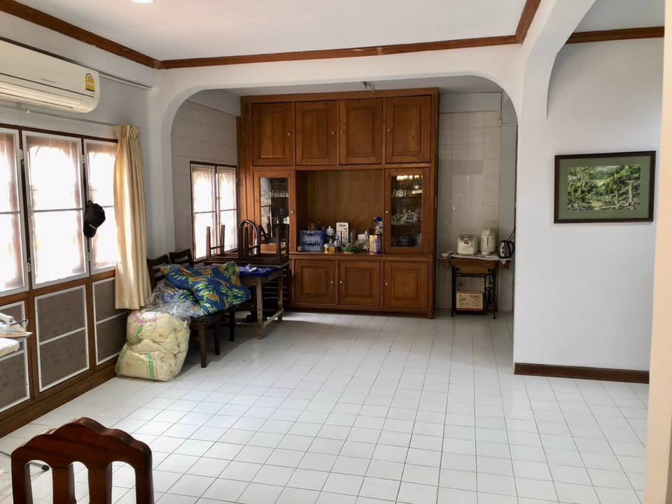 ขายด่วน-บ้านเดี่ยว-พะเยา-เป็นบ้านเดี่ยวหลังใหญ่-บ้านไม้-ปลูกสร้างเอง-ทรงไทยประยุกต์