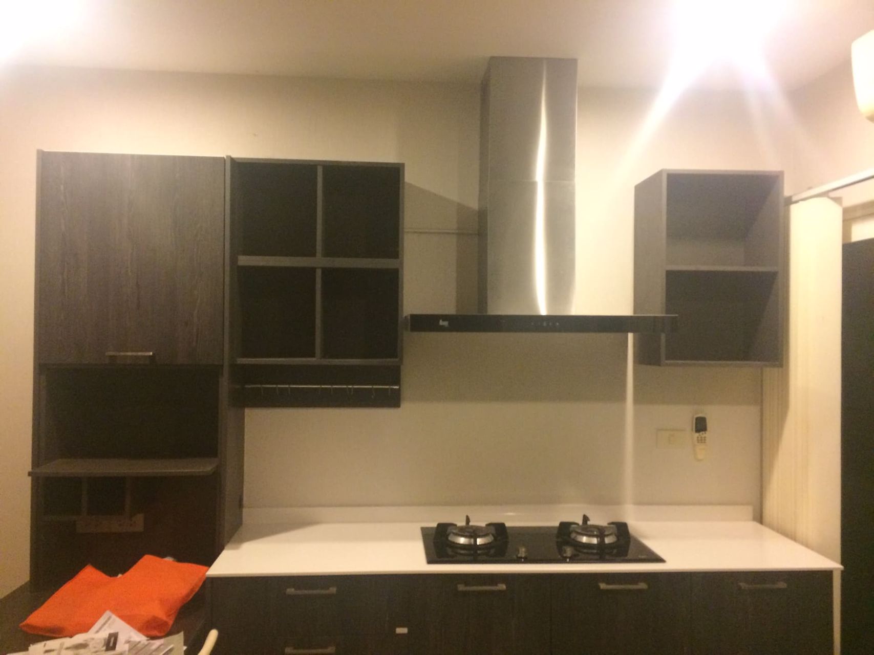 ขาย-ให้เช่า-ทาวน์โฮม-3-ชั้น-ติดถนนใหญ่