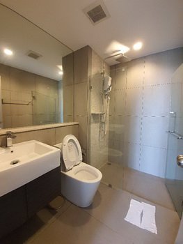 ขายหรือให้เช่า-politan-rive-ห้องหน้าแม่น้ำ-30-ตรม-ชั้น-12a