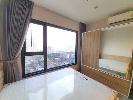 ให้เช่าคอนโด-politan-rive-ขนาด-25-ตรม-ชั้น-18-วิวสระ-เมือง