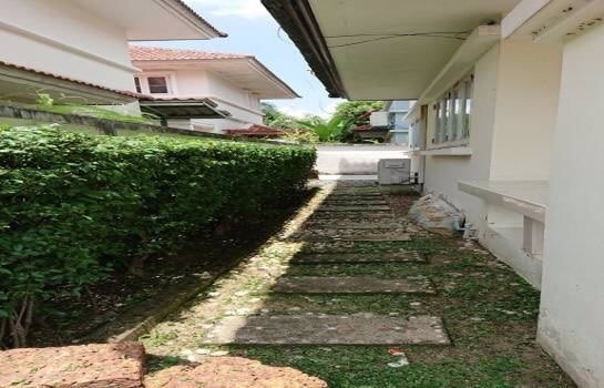 ขายบ้านเดี่ยว-2ชั้น-ขนาด-50ตารางวา-หมู่บ้านโรยัลปาร์ควิลล์