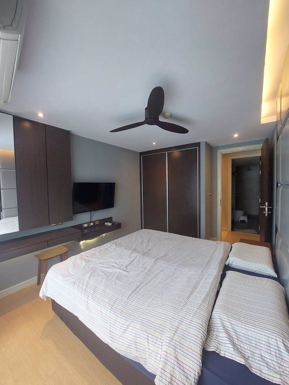 tidy-deluxe-condo-sukhumvit-34