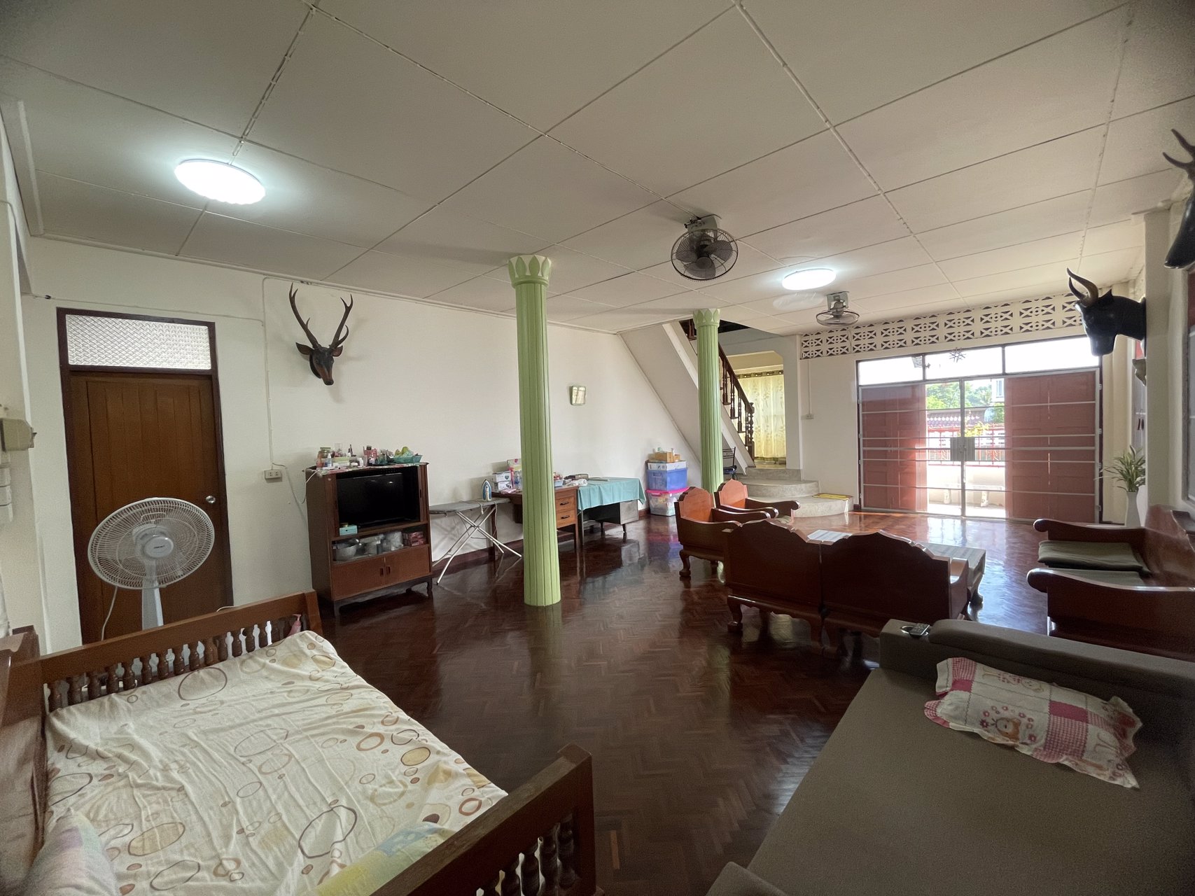 ขาย-ให้เช่า-บ้านพร้อมที่ดิน-อยู่ใจกลางเมืองจังหวัดแม่ฮ่องสอน-ถนนปางล้อนิคม