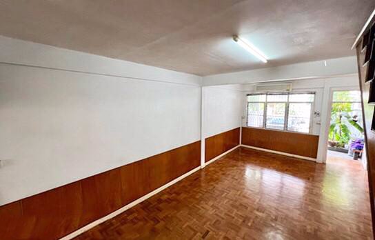 ให้เช่า-ทฮ-2-ชั้น-ใกล้รพพระนั่งเกล้า-ซอยนนทบุรี-8-แยก-2-mrt-พระนั่งเกล้า-สภาพดี-สะอาด-น่าอยู่-