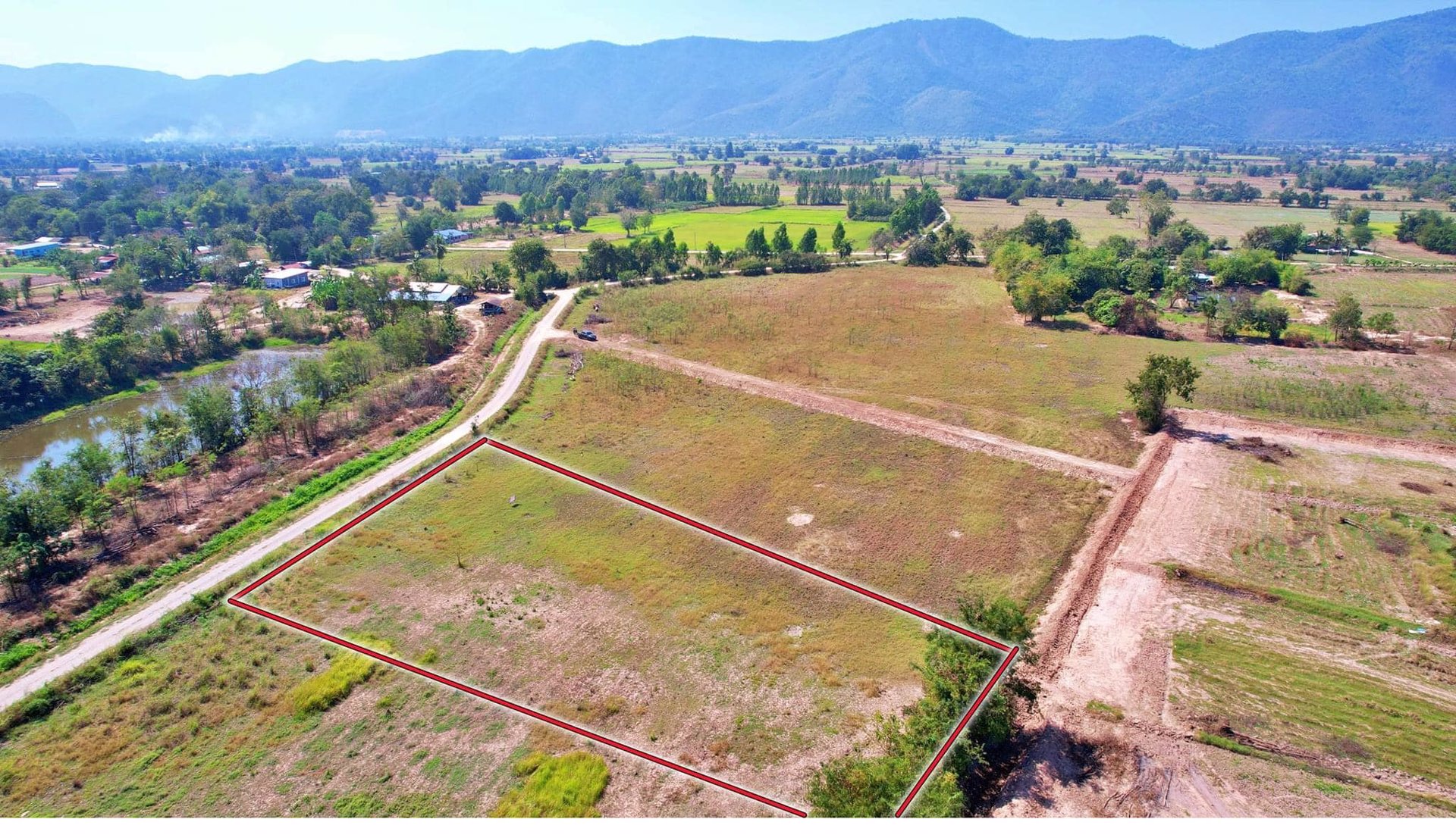 ที่ดิน-2ไร่-วิวเขา-เพื่อนบ้าน-พร้อมโอน