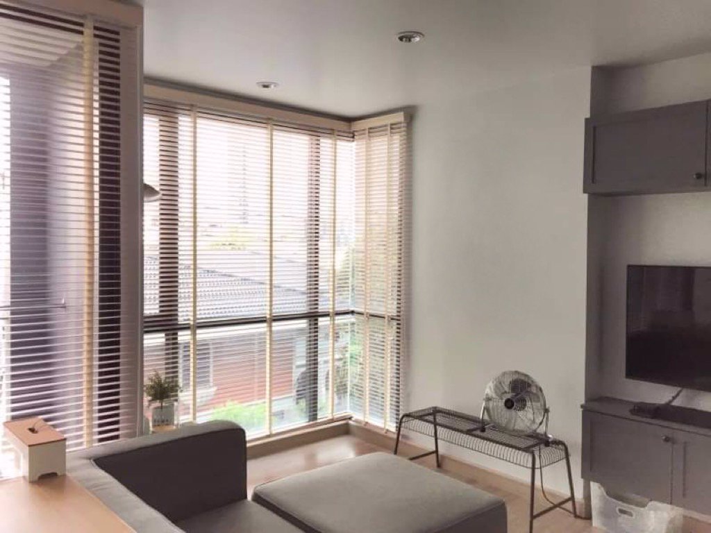 ขายห้องชุดชั้น-4-โครงการดิ-ยูนีค-19-รัชดา-ลาดพร้าว-แต่งสวย-สภาพใหม่