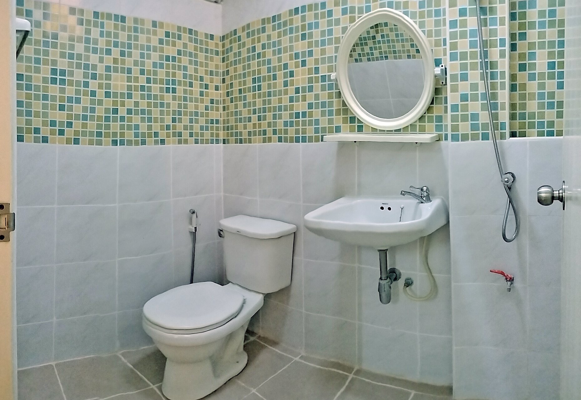 ขายทาวน์เฮ้าส์-2-ชั้น-หน้ากว้าง-6-เมตร-จอดรถ-2-คัน-ประชาอุทิศ-90-บ้านสวยพร้อมเข้าอยู่