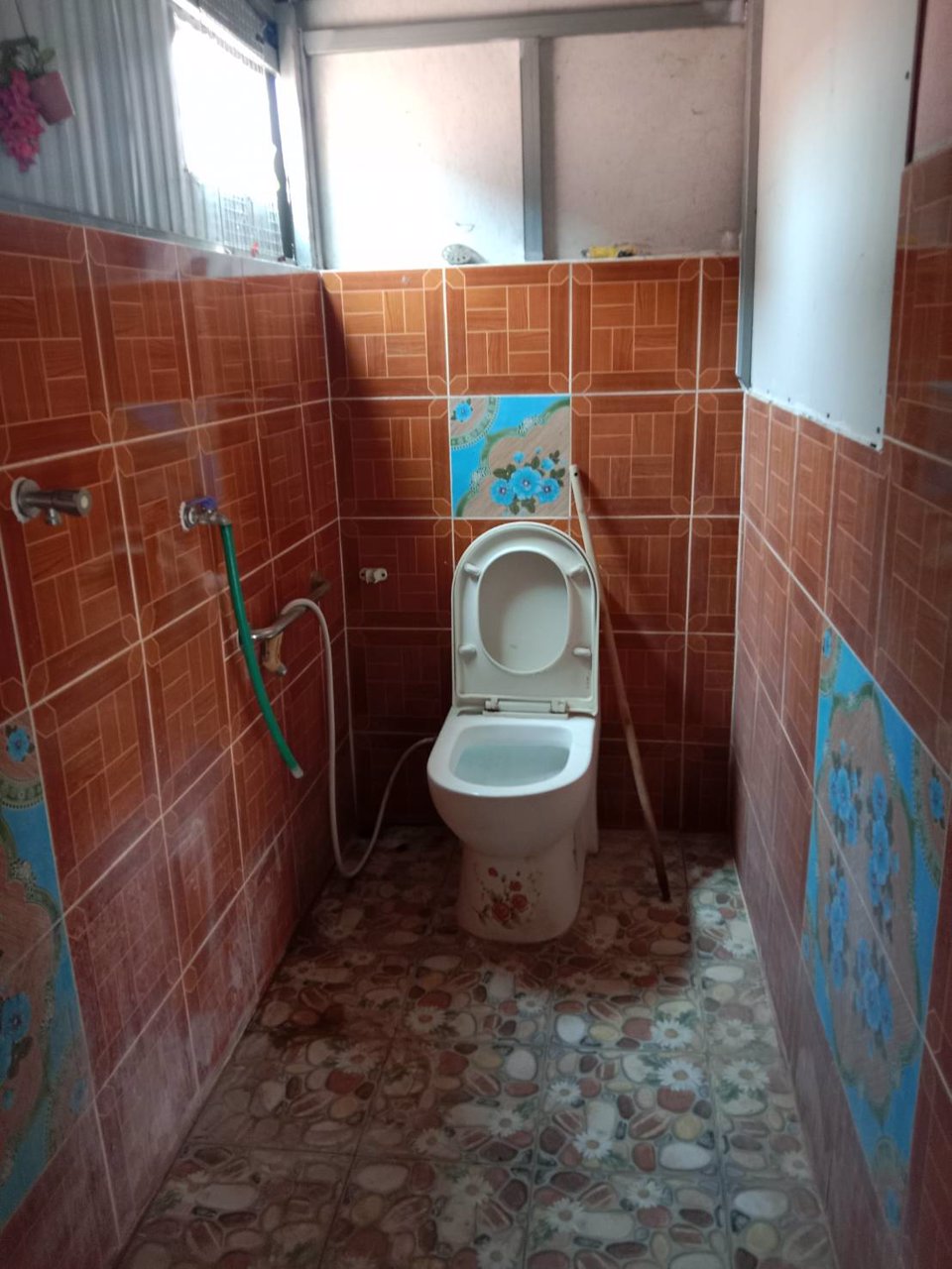 ขายบ้านพร้อมที่ดิน-บ้านมีธุรกิจขายของชำ-มีลูกค้าประจำพร้อมดำเนินธุรกิจต่อได้เลยจ้า