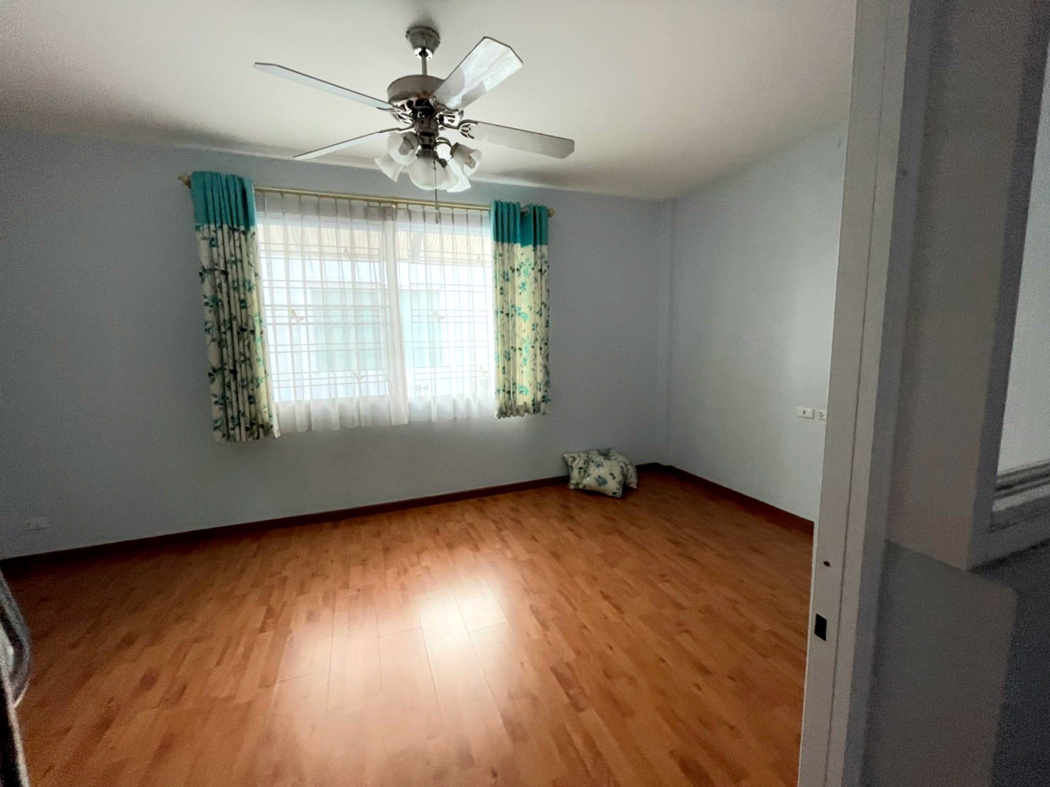 ให้เช่าทาวโฮม-3-ชั้น-พร้อมเฟอร์-มเดอะทรัสต์ซิตี้-ซงามวงศ์วาน-25