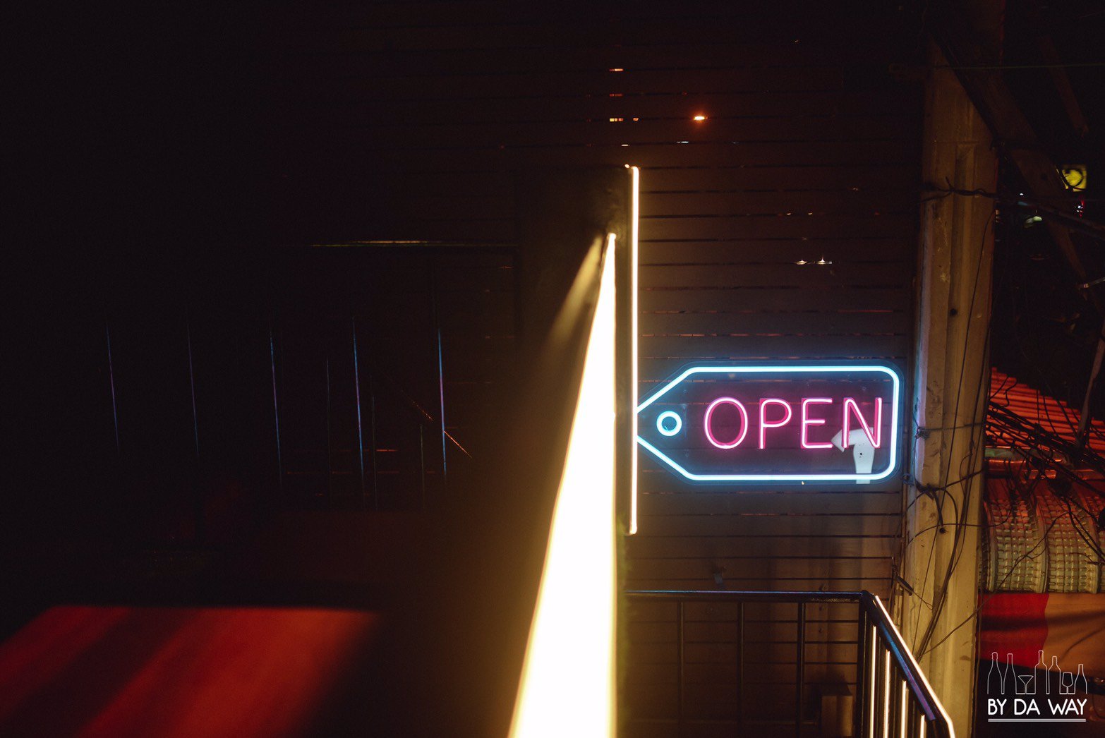 เซ้งด่วน‼️-ร้านอาหาร-ร้านเหล้า-ย่านทาวน์อินทาวน์-ตรงข้ามห้างเดอะซีน-แขวงพลับพลา