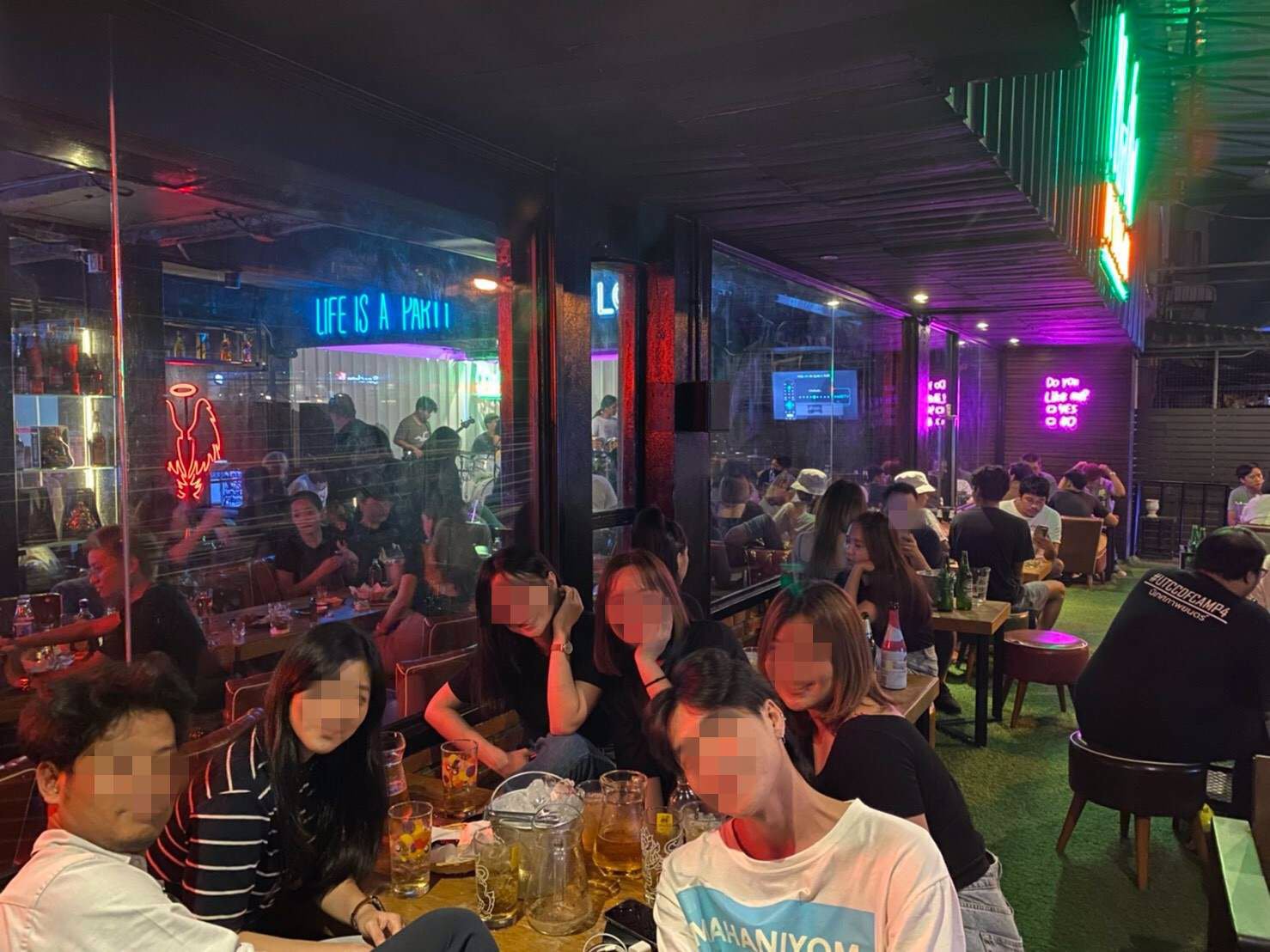 เซ้งด่วน‼️-ร้านอาหาร-ร้านเหล้า-ย่านทาวน์อินทาวน์-ตรงข้ามห้างเดอะซีน-แขวงพลับพลา