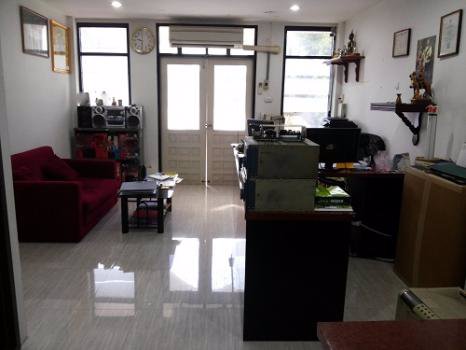 ขายด่วนทาวน์เฮ้าส์-3-ชั้น9-ตกแต่งใหม่พร้อมเฟอร์ฯ-พร้อมอยู่-วังหิน-14-ใกล้-mrt-ลาดพร้าว