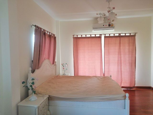 ให้เช่า-ด่วน-บ้านเดี่ยว2ชั้น-58ตรว-ถสุขาภิบาล5-ใกล้จุดขั้น-ลงทางด่วน-มานะ081-4306542