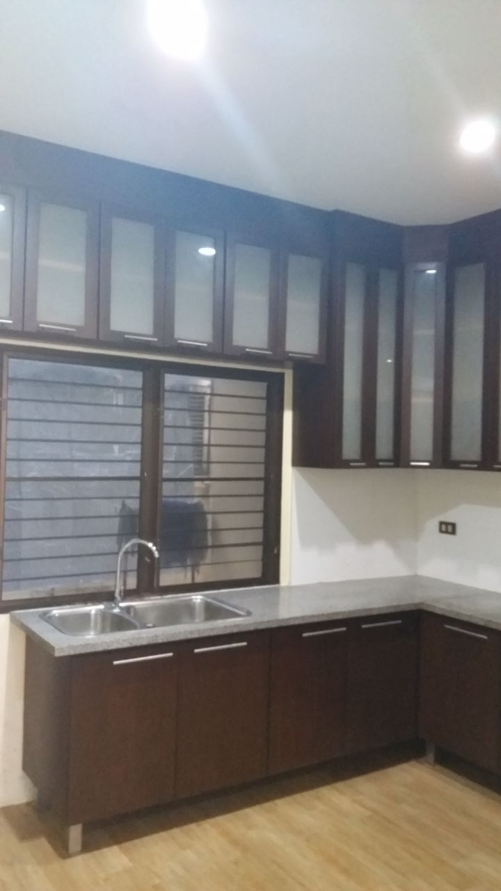 ให้เช่า-ด่วน-บ้านแฝด3ชั้น-25ตรว-4ห้องนอน-3ห้องน้ำ-ถนน-อินทามระ40-ใกล้mrtสุทธิสาร