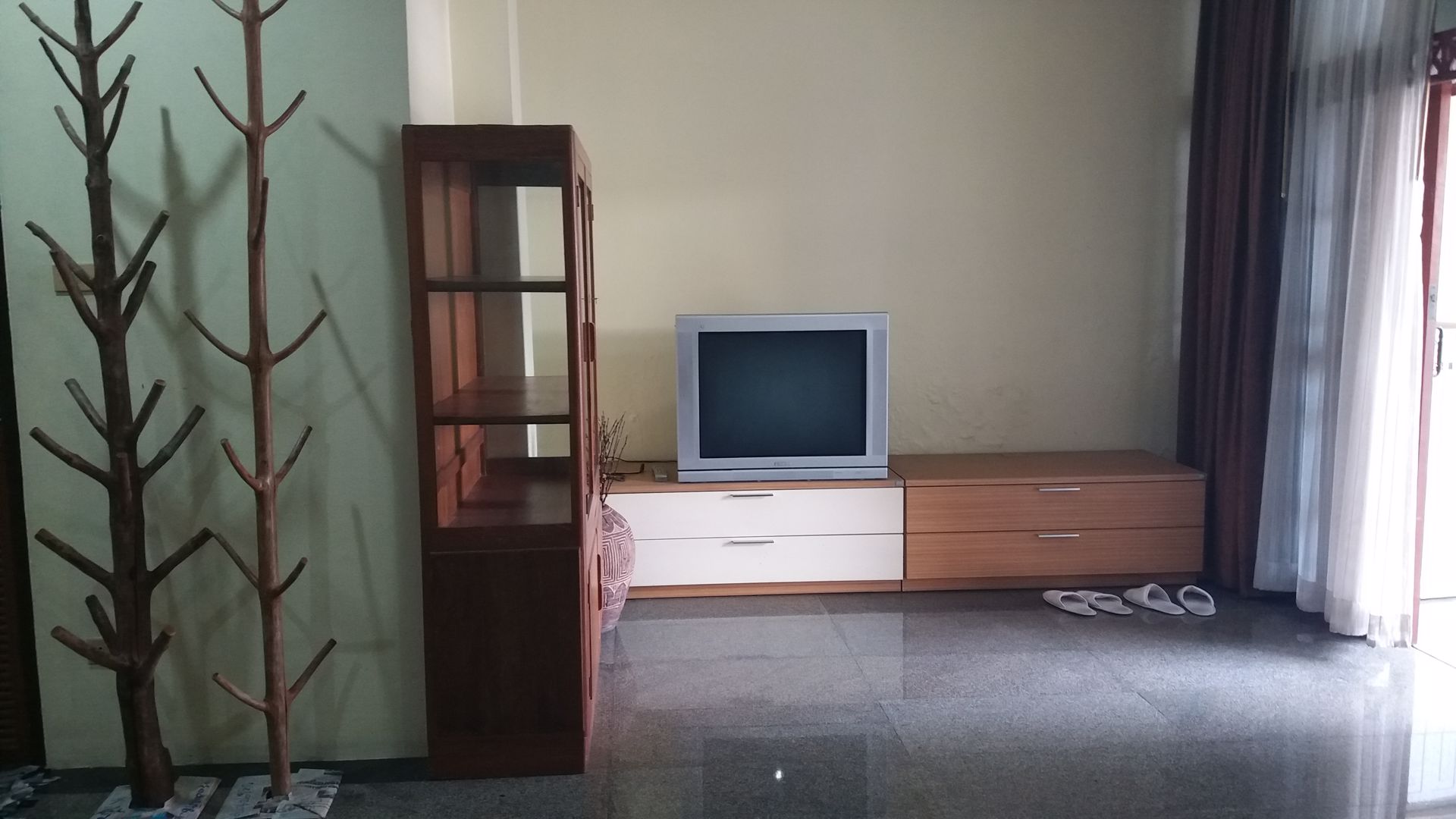 ให้เช่า-ด่วน-บ้านแฝด3ชั้น-25ตรว-4ห้องนอน-3ห้องน้ำ-ถนน-อินทามระ40-ใกล้mrtสุทธิสาร