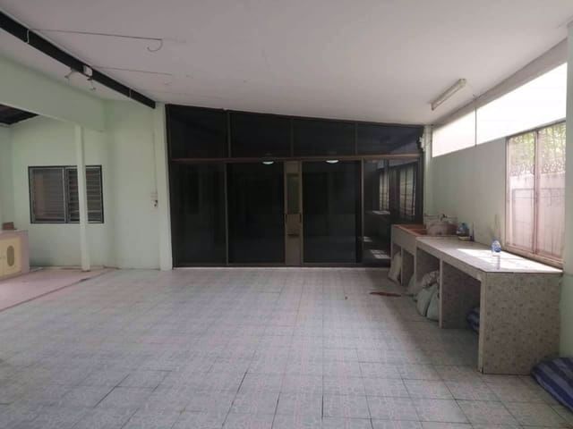 ให้เช่า-ด่วน-บ้านเดี่ยว2ชั้น-พร้อมบ้านเดี่ยวชั้นเดียวอีก1หลัง-พื้นที่350-ตรว-อยู่ถนนสุทธิสาร