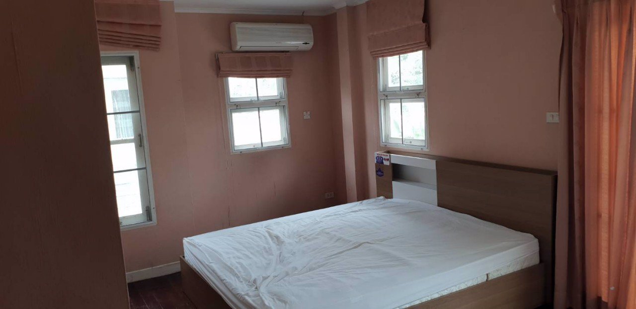 ให้เช่า-ด่วน-บ้านเดี่ยว2ชั้น-90ตรว-มี4ห้องนอน-4ห้องน้ำ-ถนนสุขุมวิท77-ใกล้ห้างซีคอนสแควร์