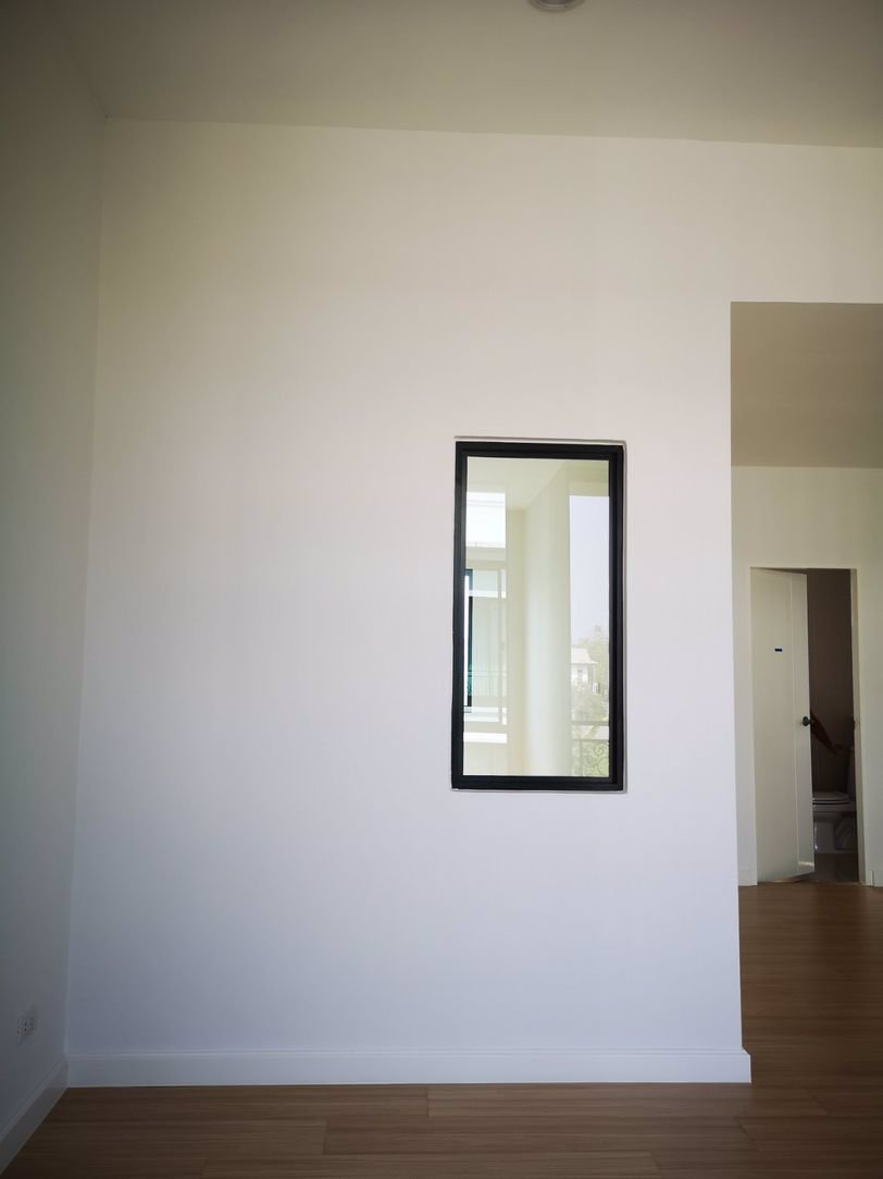 ให้เช่า-ด่วน-ทาวน์โฮม3ชั้น-28ตรว-โครงการกลางเมือง-ถนน-นวมินทร์42-ใกล้เดอะมอลล์บางกะปิ