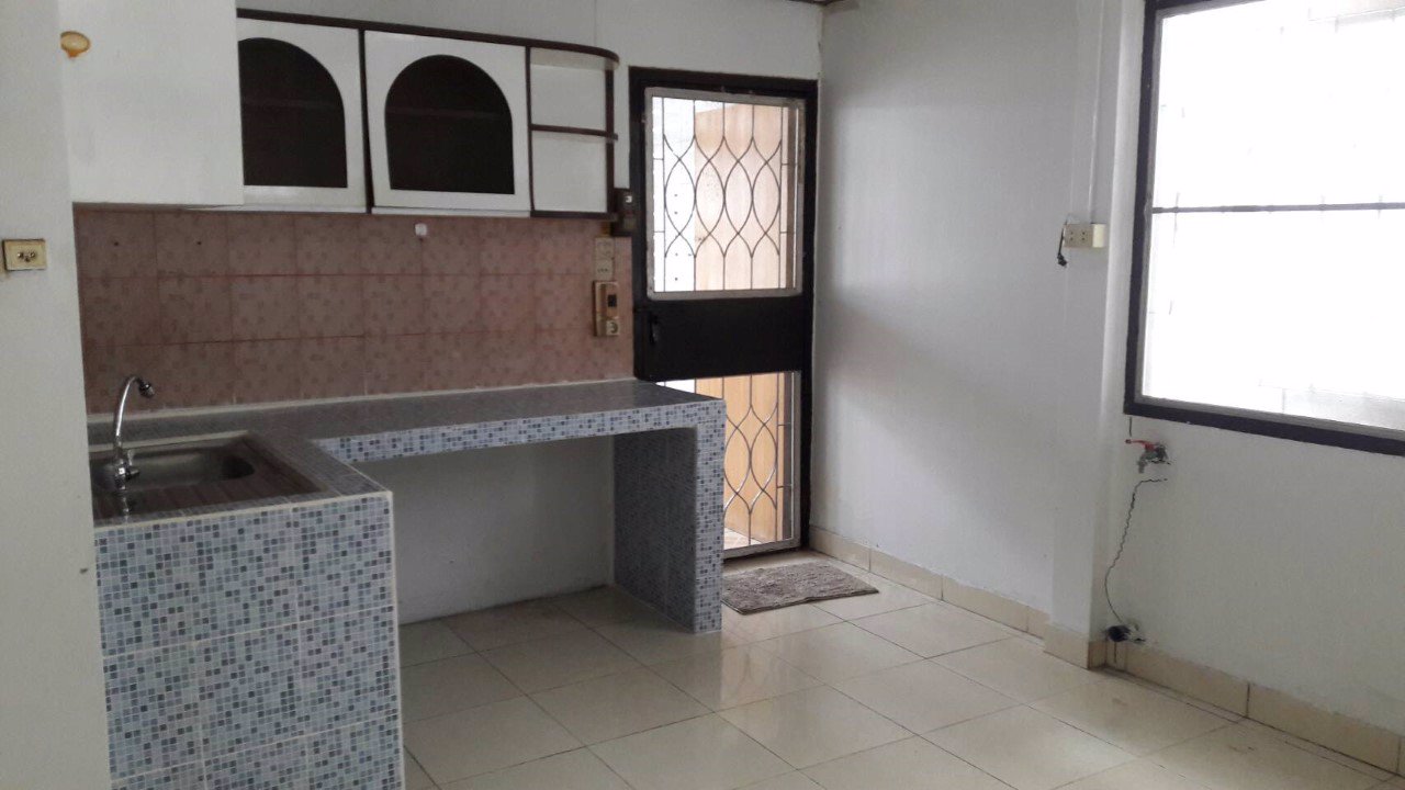 ให้เช่า-ด่วน-บ้านเดี่ยว2ชั้น-พื้นที่62ตรว-มี5ห้องนอน-3ห้องน้ำ-ถนน-ลาดพร้าว96-ใกล้ฟู๊ดแลนด์