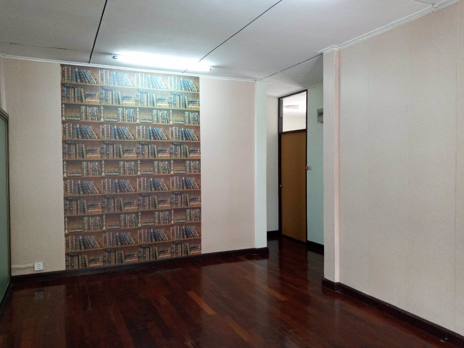 ให้เช่า-บ้านเดี่ยวชั้นเดียว-หลังหัวมุม-พื้นที่50ตรว-ถนน-ลาดพร้าว87-ทะลุออกเลียบทางด่วนได้