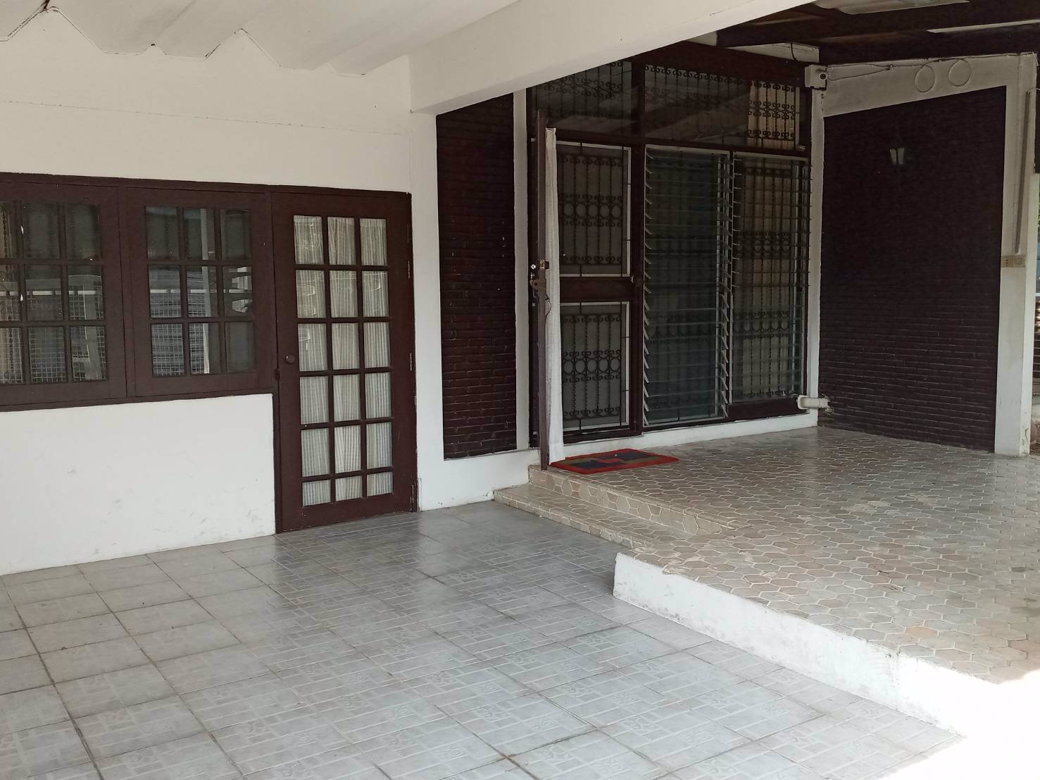 ให้เช่า-บ้านเดี่ยวชั้นเดียว-หลังหัวมุม-พื้นที่50ตรว-ถนน-ลาดพร้าว87-ทะลุออกเลียบทางด่วนได้