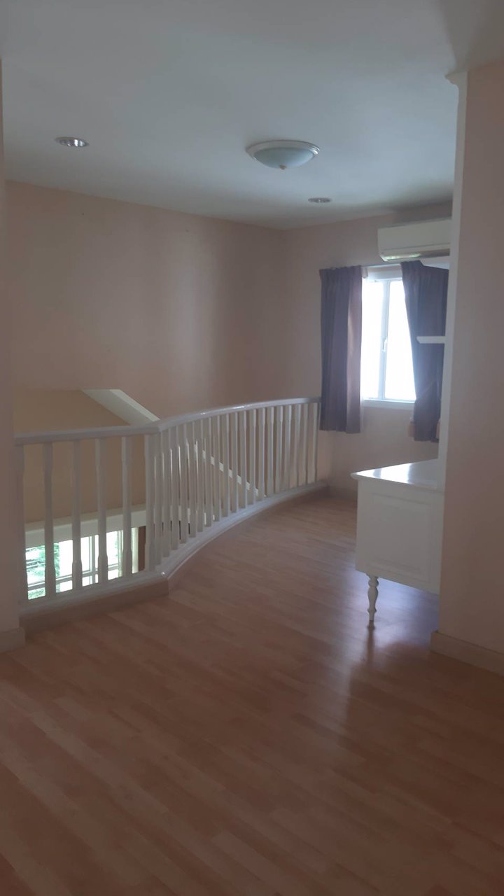 ให้เช่า-บ้านเดี่ยว2ชั้น-62-ตรว-อยู่ถนนเฉลิมพระเกียรติ-ร9-ใกล้พาราไดซ์พาร์ค-ให้เช่า35000-เดือน