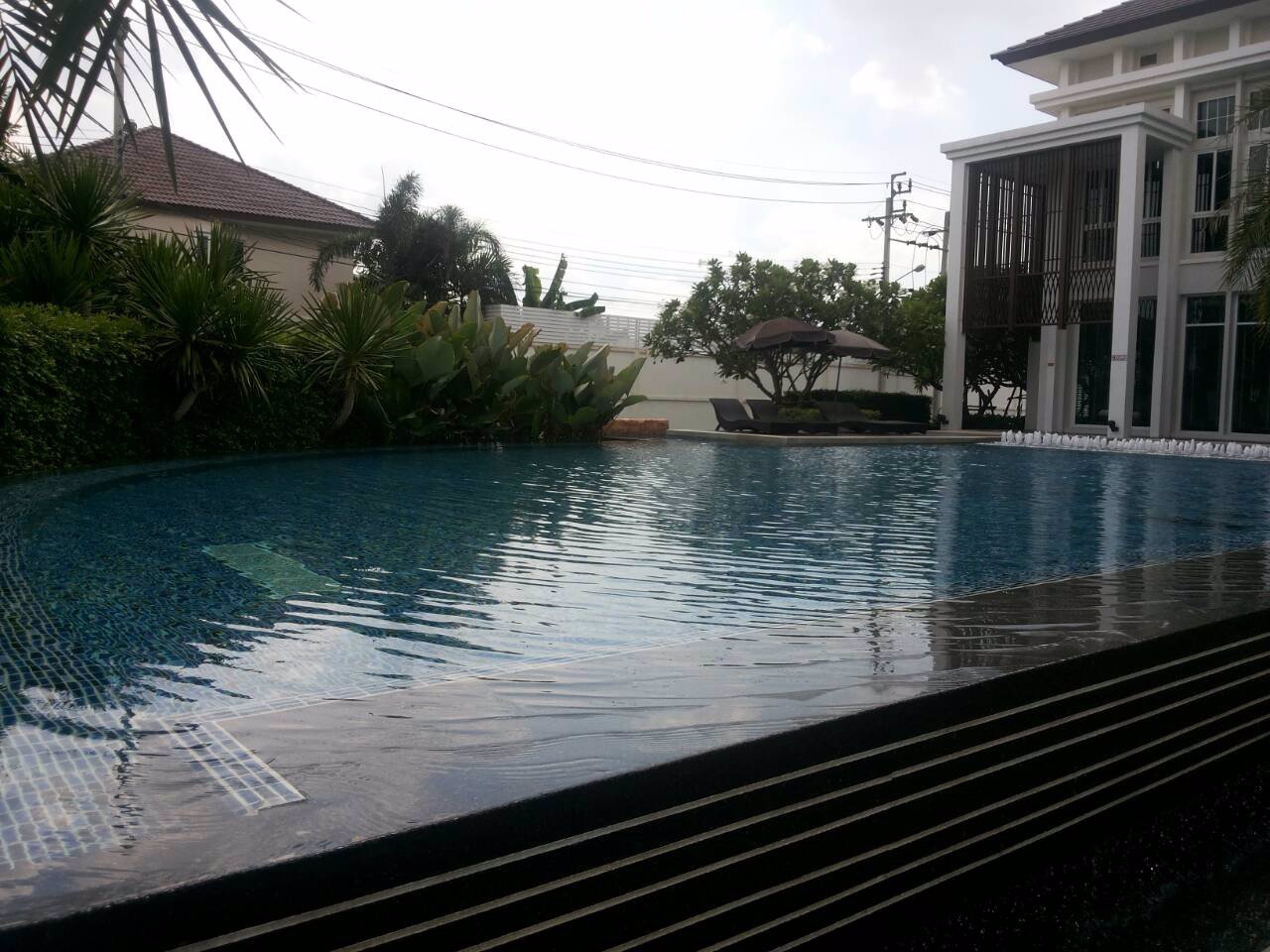 ให้เช่า-ด่วน-บ้านเดี่ยว2ชั้น-76ตรว-ถนนวงแหวน-รามอินทรา-ใกล้แฟชั่นไอส์แลนด์ให้เช่า25000-เดือน