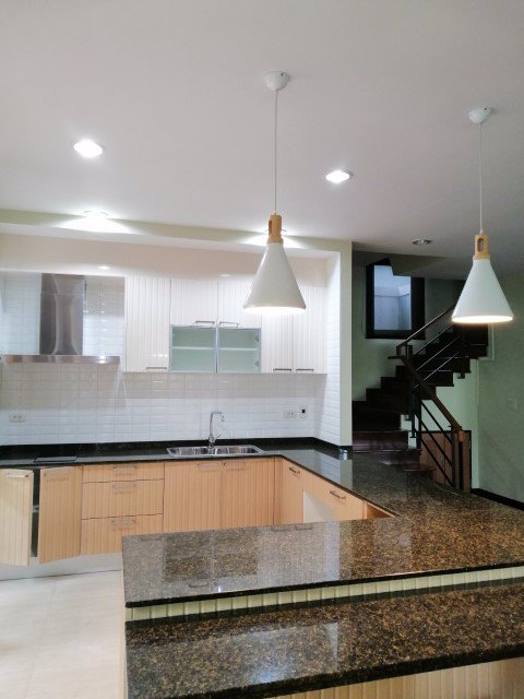 ให้เช่า-บ้านเดี่ยว2ชั้น-112ตรว-มี4ห้องนอน-5ห้องน้ำ-อยู่ถนน-สุขาภิบาล2-ใกล้สนามบินสุวรรณภูมิ