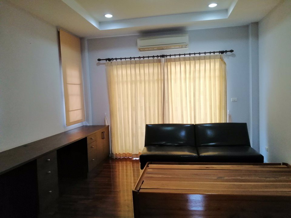 ให้เช่า-ด่วน-บ้านเดี่ยว2ชั้น-60ตรว-ถนน-สนามบินน้ำ-นนทบุรี-ใกล้กองสลาก-ให้เช่า22000-เดือน