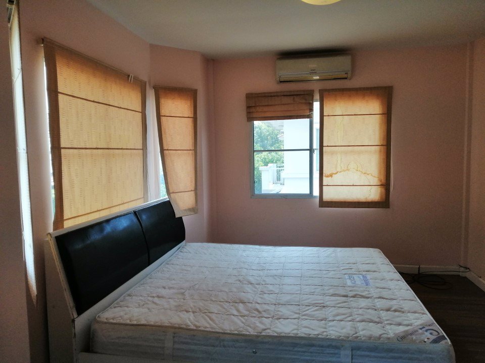 ให้เช่า-บ้านเดี่ยว2ชั้น-70ตรว-หลังหัวมุม-ถนนชัยพฤกษ์-แจ้งวัฒนะ-ใกล้สะพานพระราม4