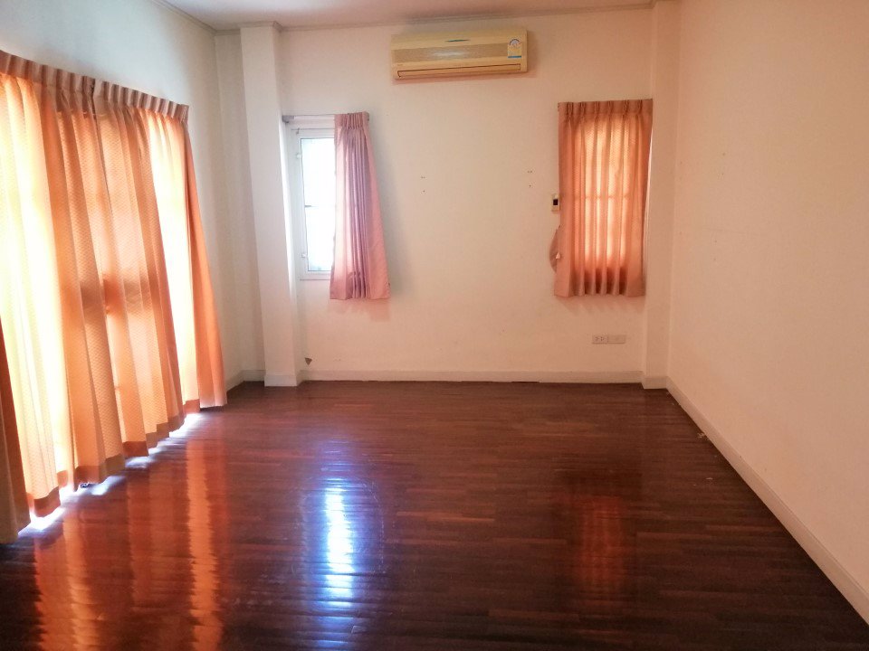 ให้เช่า-บ้านเดี่ยว2ชั้น-58ตรว-ถนนรามคำแหง190-1-ใกล้บิ๊กซี-ไทยวัสดุ-มีนบุรี-ให้เช่า16000-เดือน