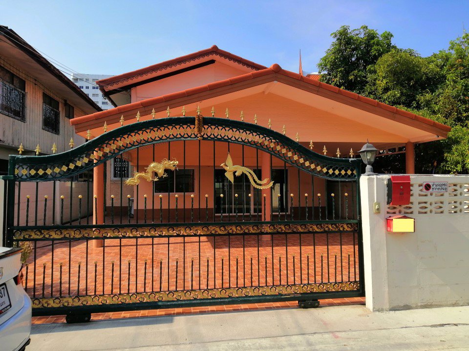 ให้เช่า-ด่วน-บ้านเดี่ยว2ชั้น-70ตรว-ถนน-ลาดพร้าว-เข้าออกทะลุ-ลาดพร้าว64ได้-ใกล้บิ๊กซีอิมพีเรียล