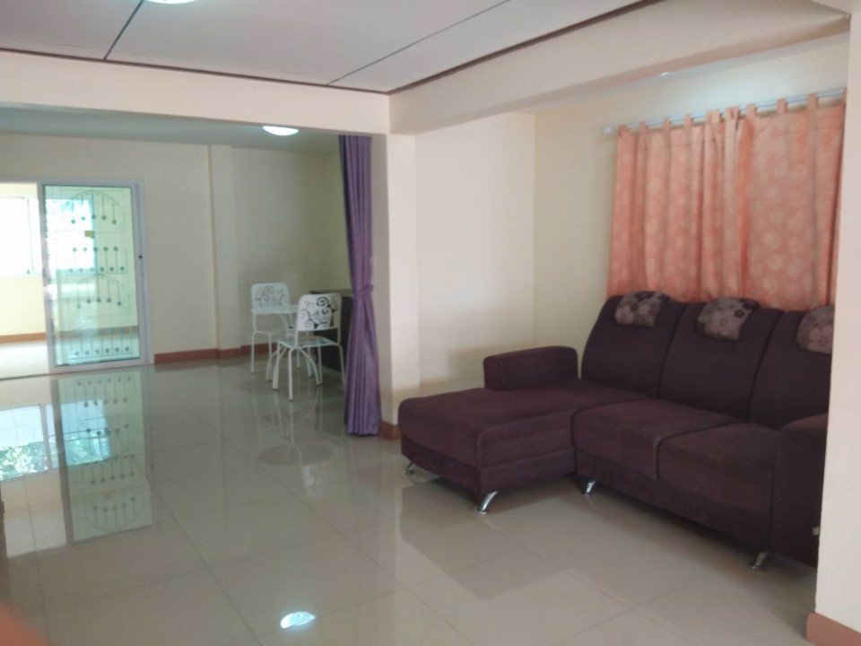 ให้เช่า-ด่วน-บ้านเดี่ยว2ชั้น-70ตรว-ถนน-ลาดพร้าว-เข้าออกทะลุ-ลาดพร้าว64ได้-ใกล้บิ๊กซีอิมพีเรียล