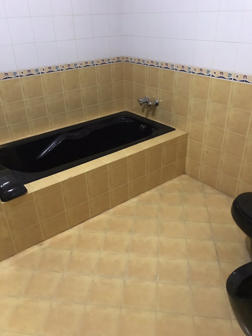 ให้เช่าบ้านเดี่ยวสามชั้น-บนเนื้อที่-100-ตารางวา-ปลูกเกือบเต็มพื้นที่-เนื้อที่ใช้สอย-588-ตารางเมตร