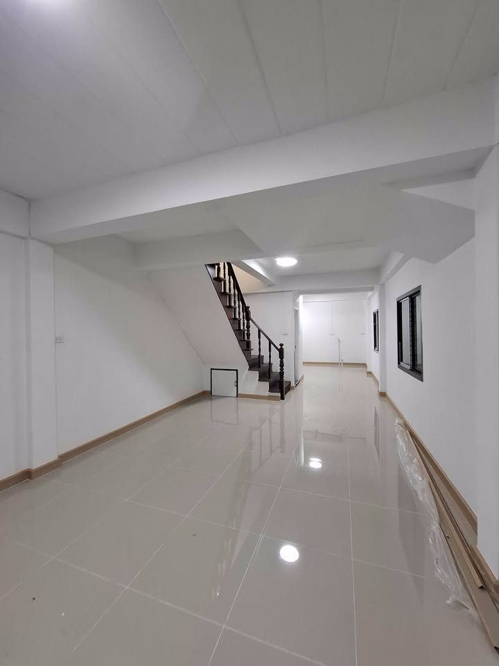 หมู่บ้านพระปิ่น5-เอกชัย109-บ้านรีโนเวทเอกชัย-พร้อมห้องผู้สูงอายุ