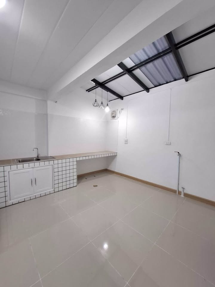 หมู่บ้านพระปิ่น5-เอกชัย109-บ้านรีโนเวทเอกชัย-พร้อมห้องผู้สูงอายุ